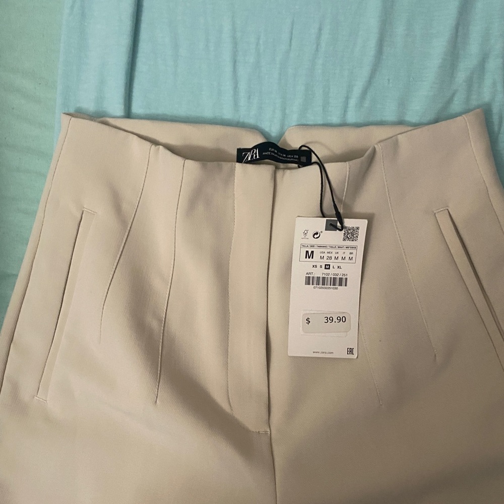 High-waisted Zara pants